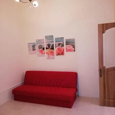 Classic, Modern With A Splash Of Authenticity Daire Valletta